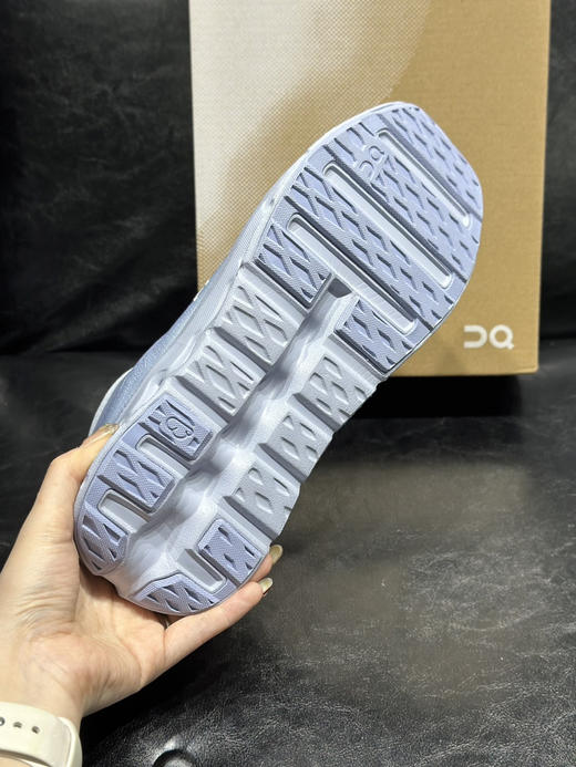 春季特惠💰320 Zendaya x Law Roach x On 昂跑 Cloudtilt Moon 以前卫艺术视角重塑经典鞋型 商品图5