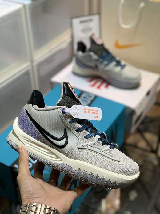 春季特惠💰360 Nk Kvrie 4 凯里·欧文4 实战篮球鞋 商品图0