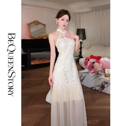 【孤品样衣，不退不换】【夏日舞会】重工精致高级新中式立体花朵挂脖露肩旗袍 商品图3