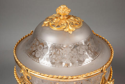 独角鹿西洋古董1850-1870年代法国拿破仑三世时期出品铜鎏金精雕修饰巴卡拉水晶酒具套装 商品图4