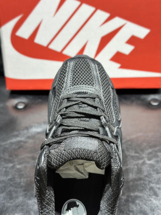 春季特惠💰320 高版本 Nk Zoom Vomero 5 "Earth Fossil" 佛莫罗5代系列经典复古休闲运动鞋 商品图7