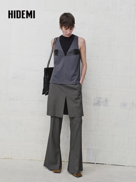 HIDEMI 设计感油蜡皮拼接套装深V领无袖背心上衣 商品图2