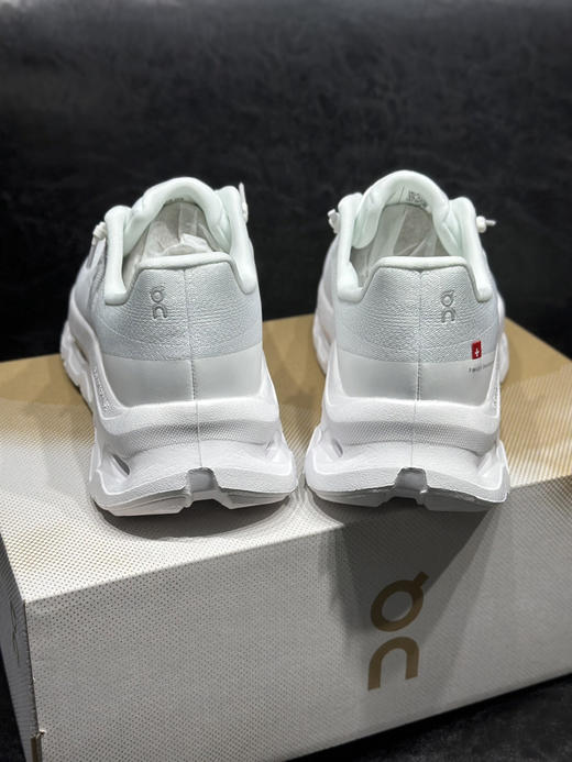 春季特惠💰320 欧版 出货 昂跑 tilt 海外楦头大脚掌 商品图2