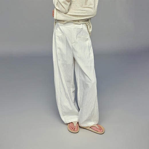 💕春3童装白字皱感弯刀休闲裤 商品图2