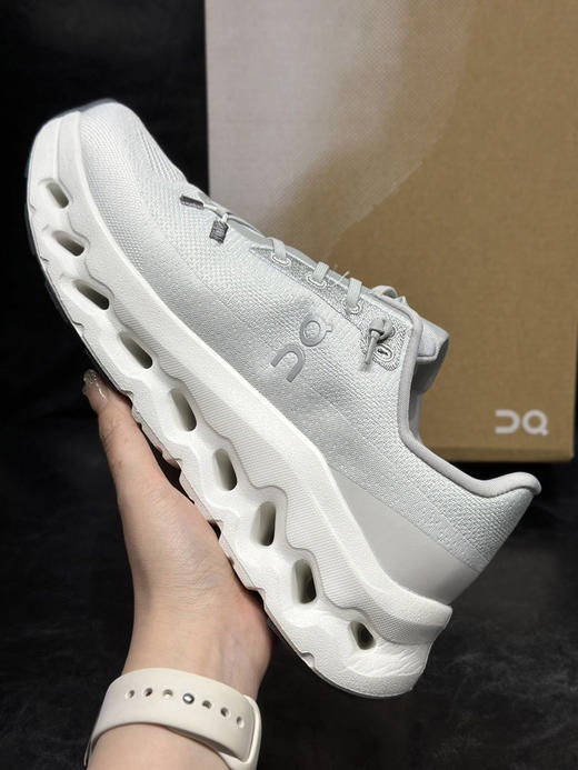 春季特惠💰320 欧版 出货 昂跑 tilt 海外楦头大脚掌 商品图4