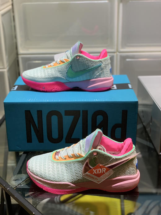 春季特惠💰430 Nk LeBron 20 "Violet Frost" 詹姆斯20 减震防滑耐磨 低帮 实战篮球鞋 男女同款 商品图3