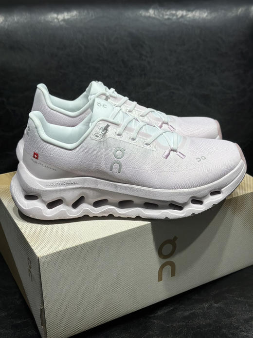 春季特惠💰320 欧版 出货 昂跑 tilt 海外楦头大脚掌 商品图1