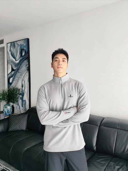 点此购买 比音勒芬春秋季男士半拉立领抓绒T恤 ss 340805 商品图12