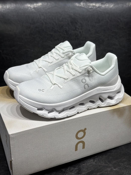 春季特惠💰320 欧版 出货 昂跑 tilt 海外楦头大脚掌 商品图0