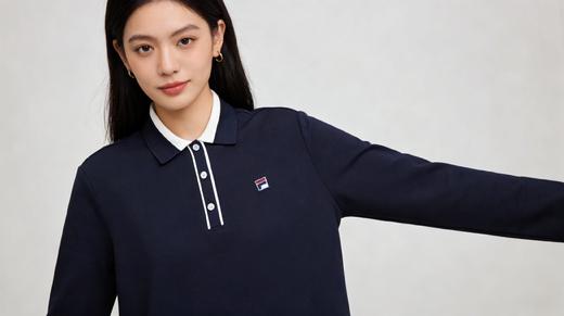 点此购买 斐乐春季女士针织POLO领连衣裙 HGN 340792 商品图5