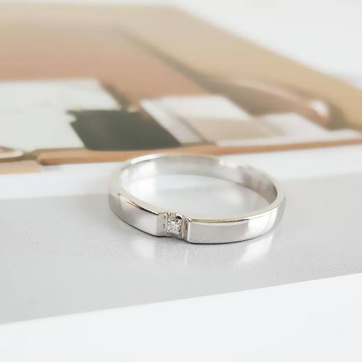 Zbird AU750白金简约时尚0.013克拉钻石戒指21号（戒圈可改）030226NJT44 商品图3