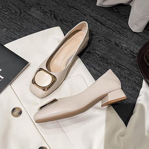 软皮奶奶鞋女粗跟春季新款仙女风温柔中跟单鞋大码女鞋34-41★娃娃优选 商品图2