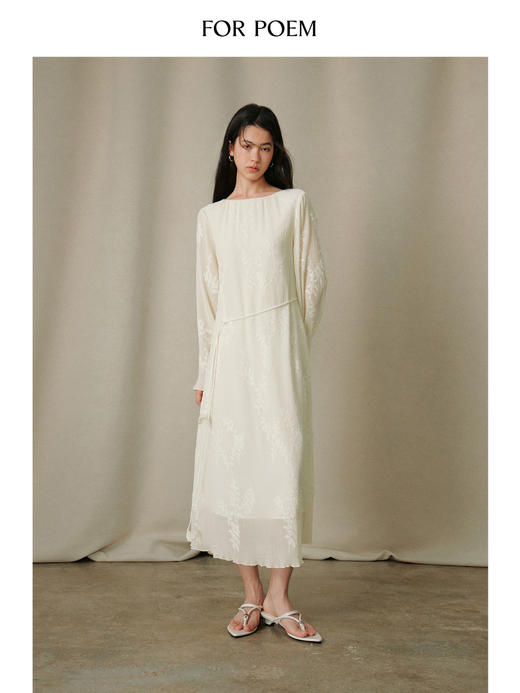 ForPoem 26/SS 原创设计通勤系列压褶刺绣花直筒连衣裙长裙 商品图0