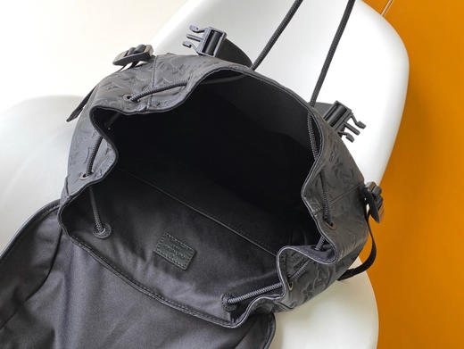 春季特惠💰1150 原单LV变码芯片M24776 M46792Getaway 大号双肩包 商品图7