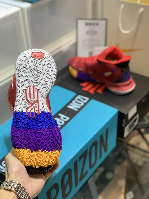 春季特惠💰390 Nk Kvrie 7 凯里·欧文7 实战篮球鞋 商品图8