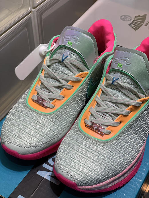 春季特惠💰430 Nk LeBron 20 "Violet Frost" 詹姆斯20 减震防滑耐磨 低帮 实战篮球鞋 男女同款 商品图5