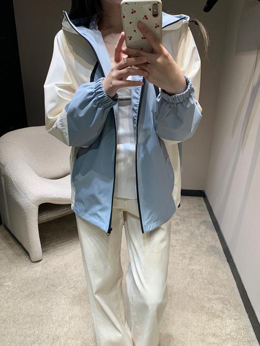 香奈儿  26Ss早春新款 拼色拉链连帽冲锋衣外套（MM） 商品图5