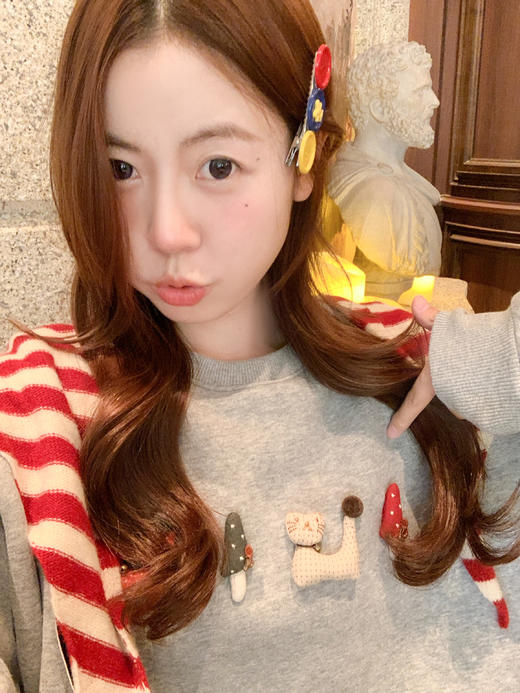 <曾小咸推荐>2.27现货秒杀 ！微信超特价！韩系灰色无帽加绒卫衣 日常209.99 立减120 秒杀89.99！ 商品图10