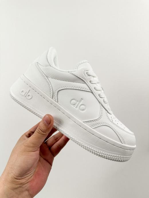 直发偏小一码 “ALO”正品尾货 开年蕞好穿的空军一号款小白鞋！！情侣款 商品图2