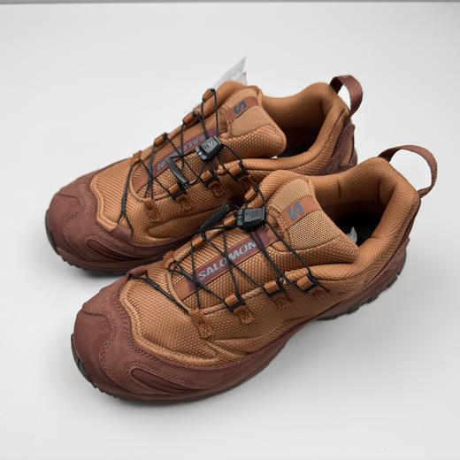 春季特惠💰460 萨某蒙 XA PRO 3D 网布皮革 JeongLi 联名款 XA PRO 3D 舒适百搭 耐磨透气抗冲击 低帮 户外功能鞋 男女同款 商品图1