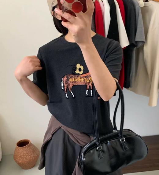 老米优品🎈3-5天《花朵小马🐎刺绣短袖澳绒tee 》重工刺绣，双面澳绒云朵般轻暖舒适~T260226B 商品图0