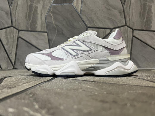 春季特惠💰360 新百伦New Balance NB9060 联名款 复古休闲运动慢跑鞋 商品图0