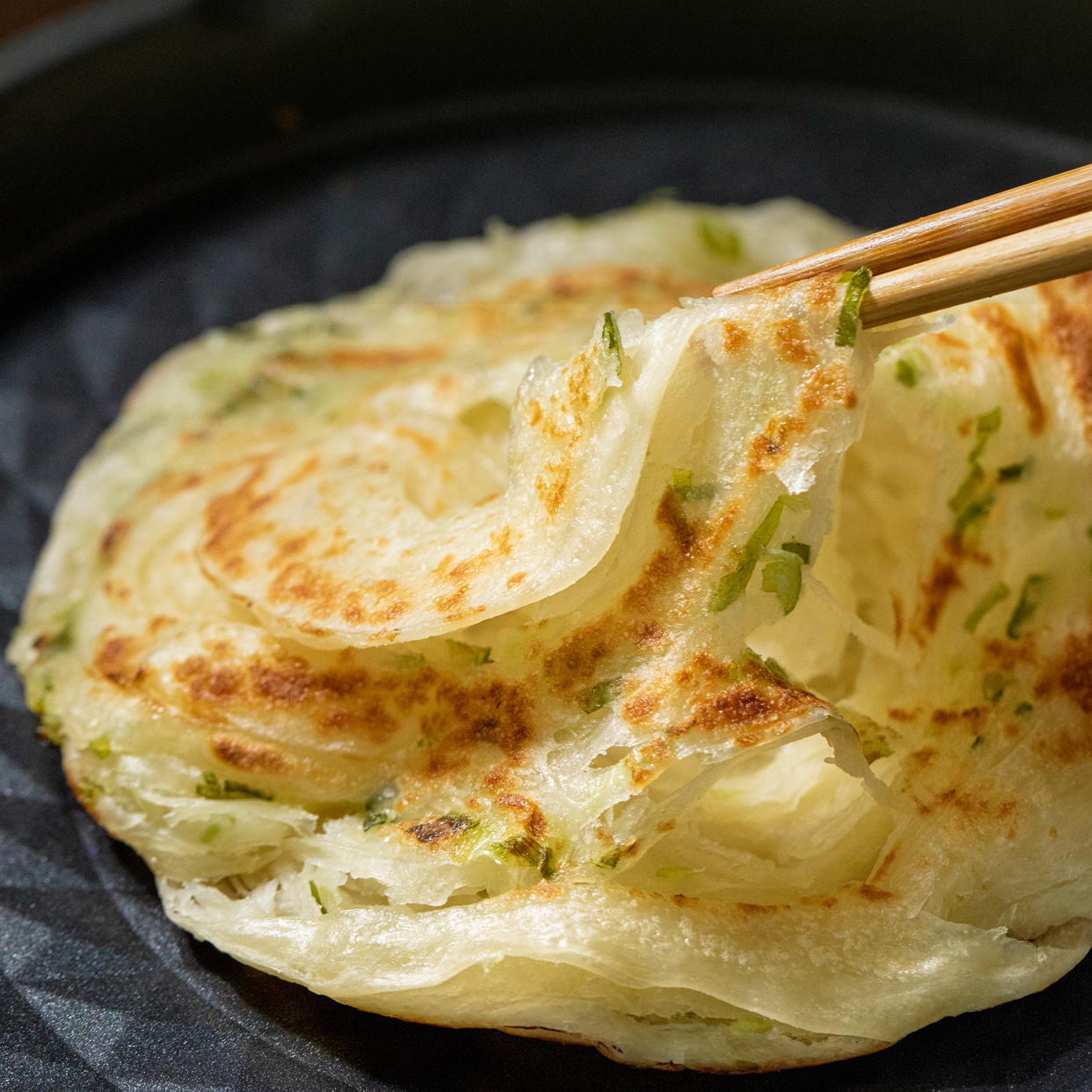 【好柒哒·手擀葱花饼 】人工擀面 千层百叠 薄如蝉翼 配料干净 外酥里韧 章丘大葱+山东小香葱