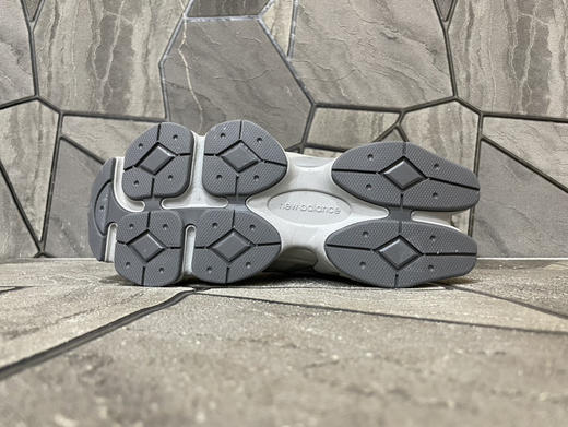 春季特惠💰360 新百伦New Balance NB9060 联名款 复古休闲运动慢跑鞋 商品图3