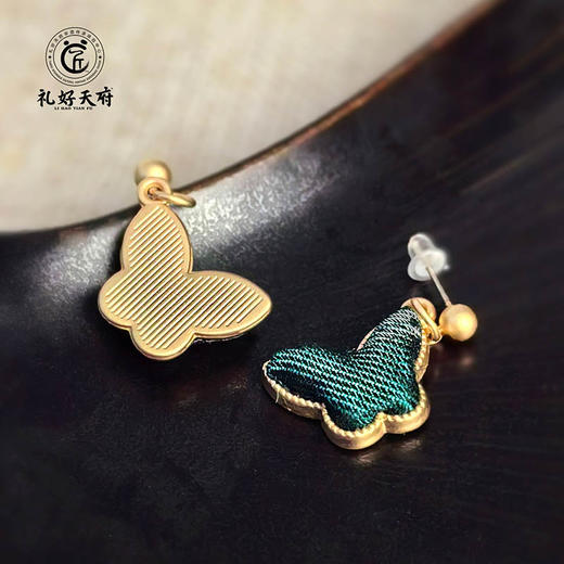 【蜀锦饰品：耳饰】礼好天府非遗蜀锦耳环 雅韵琵琶/锦蝶翩翩多款可选 刺绣国风配饰 中国特色礼品 日常百搭耳钉耳饰 中国风特色礼物节日伴手礼 商品图5