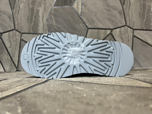 春季特惠💰350 UGG Tazz 厚底爱心民族风 舒适休闲包头拖鞋 女款 商品图3