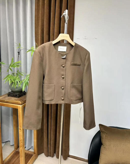 原单短款外套 商品图3