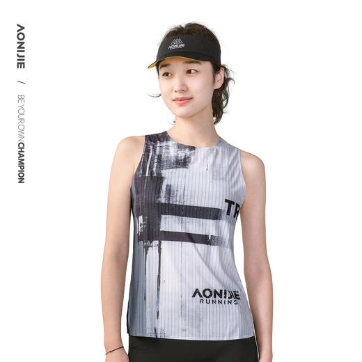 【2026新款】奥尼捷女款跑步运动背心越野赛马拉松训练赛道背心 商品图5