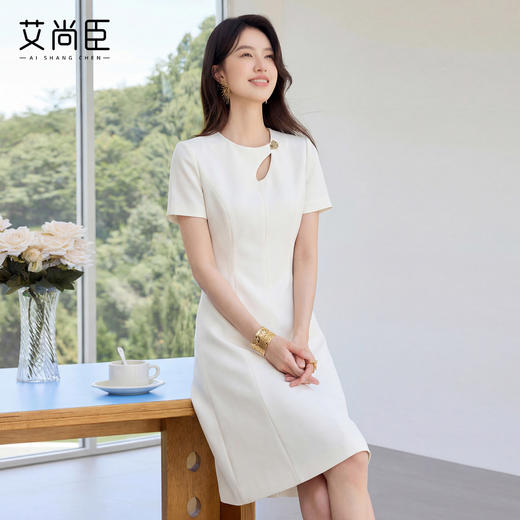艾尚臣初恋小白裙极简风连衣裙女夏短袖A字裙轻奢质感显瘦气质裙 商品图2