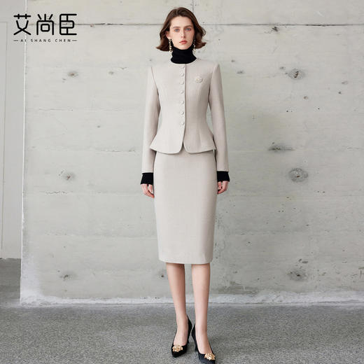 艾尚臣法式高级感时尚套装女燕麦色端庄大气西服两件套正式场合冬 商品图1