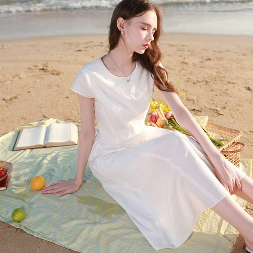 【理想裙】三彩2026春季新款圆领短袖A字裙连衣裙小白裙简约长裙M 商品图2