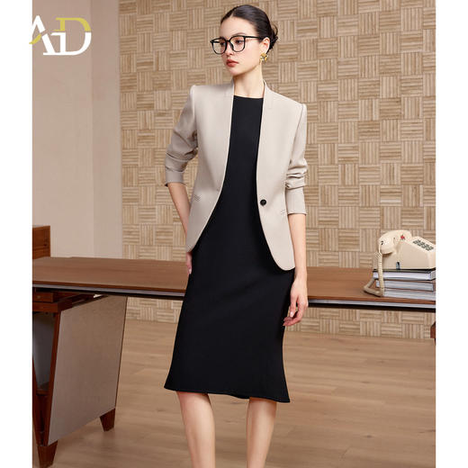 AD高端精致西装套装女春2026新款爆款高级感职场穿搭连衣裙两件套 商品图3