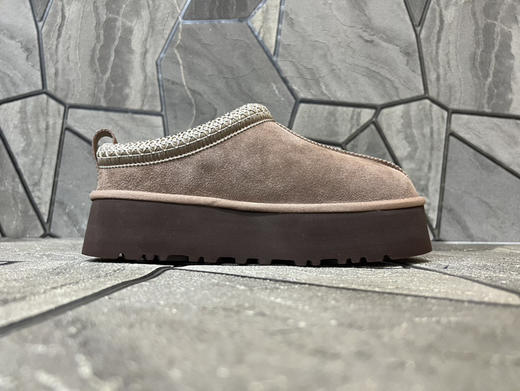 春季特惠💰350 UGG Tazz 厚底民族风 舒适休闲包头拖鞋 女款 商品图1