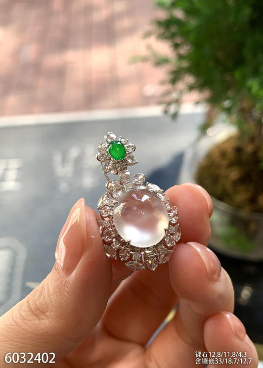 6032402，蛋面吊坠。具体价格微信咨询 商品图2