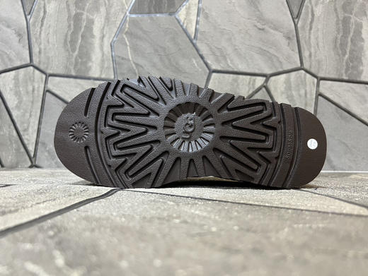 春季特惠💰350 UGG Tazz 厚底民族风 舒适休闲包头拖鞋 女款 商品图3