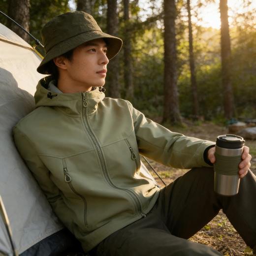 【防泼防污 兼具颜值和功能】轻盈有型情侣百搭软壳外套（A87-DQC6622） 商品图12