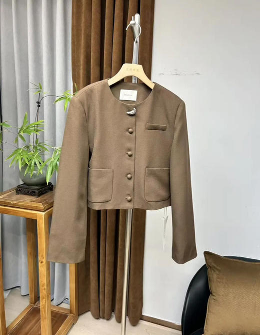 原单短款外套 商品图1