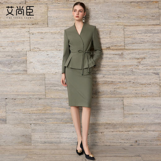 艾尚臣通勤上镜西服套装女春季气质复古松绿色西装正装职业半身裙 商品图4