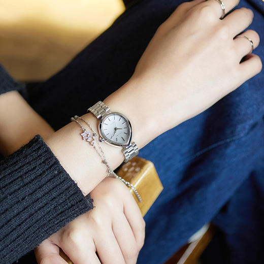 西铁城/CITIZEN光动能L系列女表EM1200-55A 商品图5