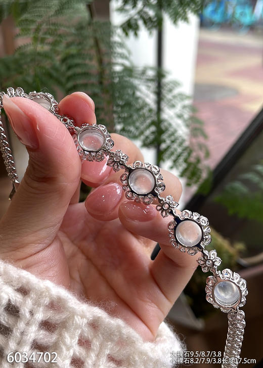 6034702，蛋面手链。具体价格微信咨询 商品图5