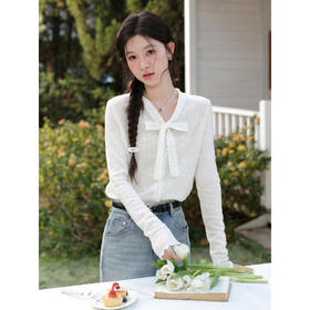 鹿向南「奶芙月光」法式温柔风米白色蕾丝长袖衬衫女春季气质上衣