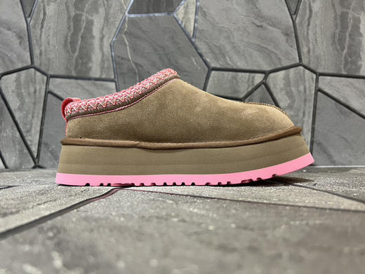 春季特惠💰350 UGG Tazz 厚底爱心民族风 舒适休闲包头拖鞋 女款 商品图1