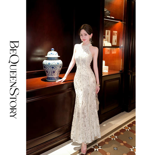 【孤品样衣，不退不换】【璀璨盛夏】浪漫鱼骨蕾丝镂空挂脖礼服鱼尾裙 商品图2