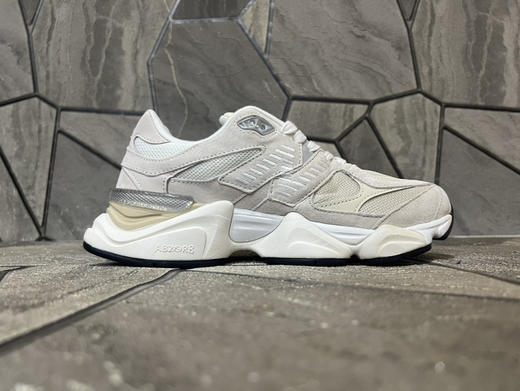 春季特惠💰360 新百伦New Balance NB9060 联名款 复古休闲运动慢跑鞋 商品图1
