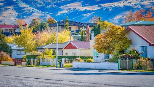 金秋新西兰・光影盛宴17 天摄影团：皇后镇、箭镇、库克山、萤火虫洞、瓦纳卡、好牧羊人教堂、福克斯冰川、霍比特人村 商品图7