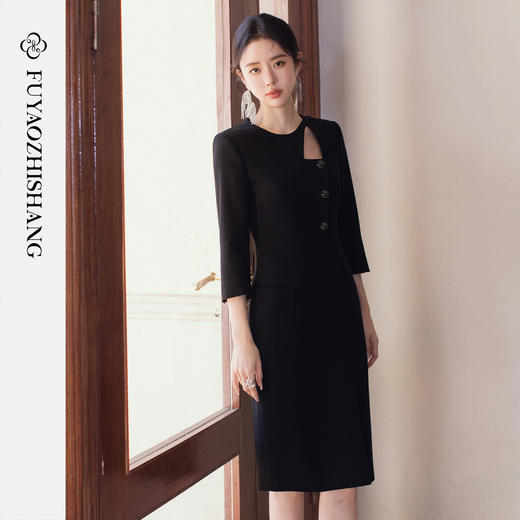 FUYAO扶摇直上 优雅国风连衣裙女新中式圆领裙子赫本风醋酸小黑裙 商品图3